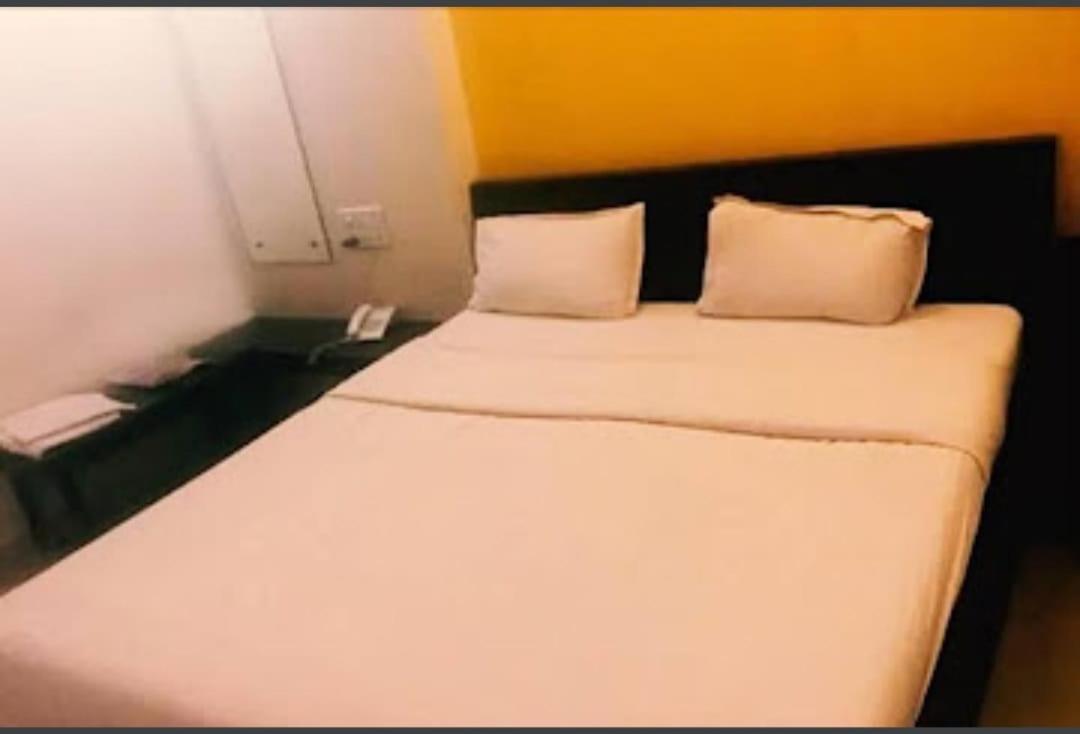 Vitthal Inn Pandharpur Εξωτερικό φωτογραφία